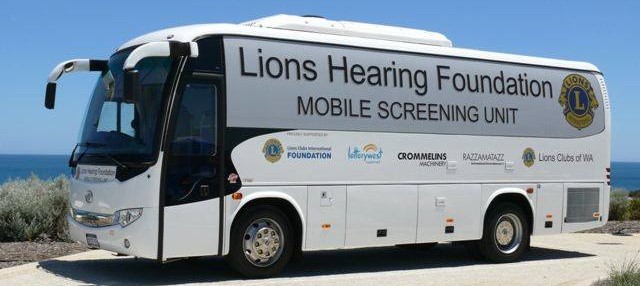 aka alt-text-lions-hearing-bus